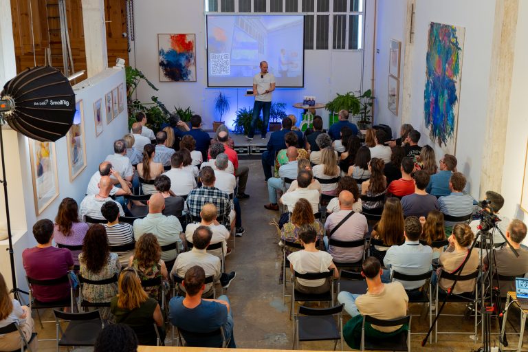 Lanzamiento Libro CB-9
